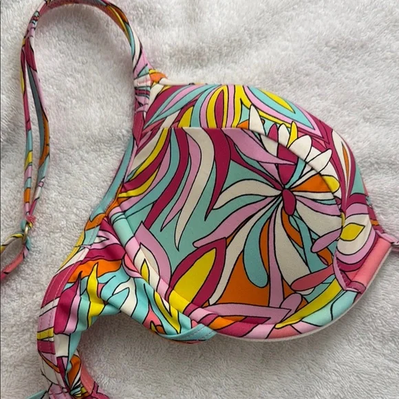NWOT. Kate Spade New York Underwire Bikini Women’s Swim Top. Colorful, Pink. M. - Picture 5 of 8